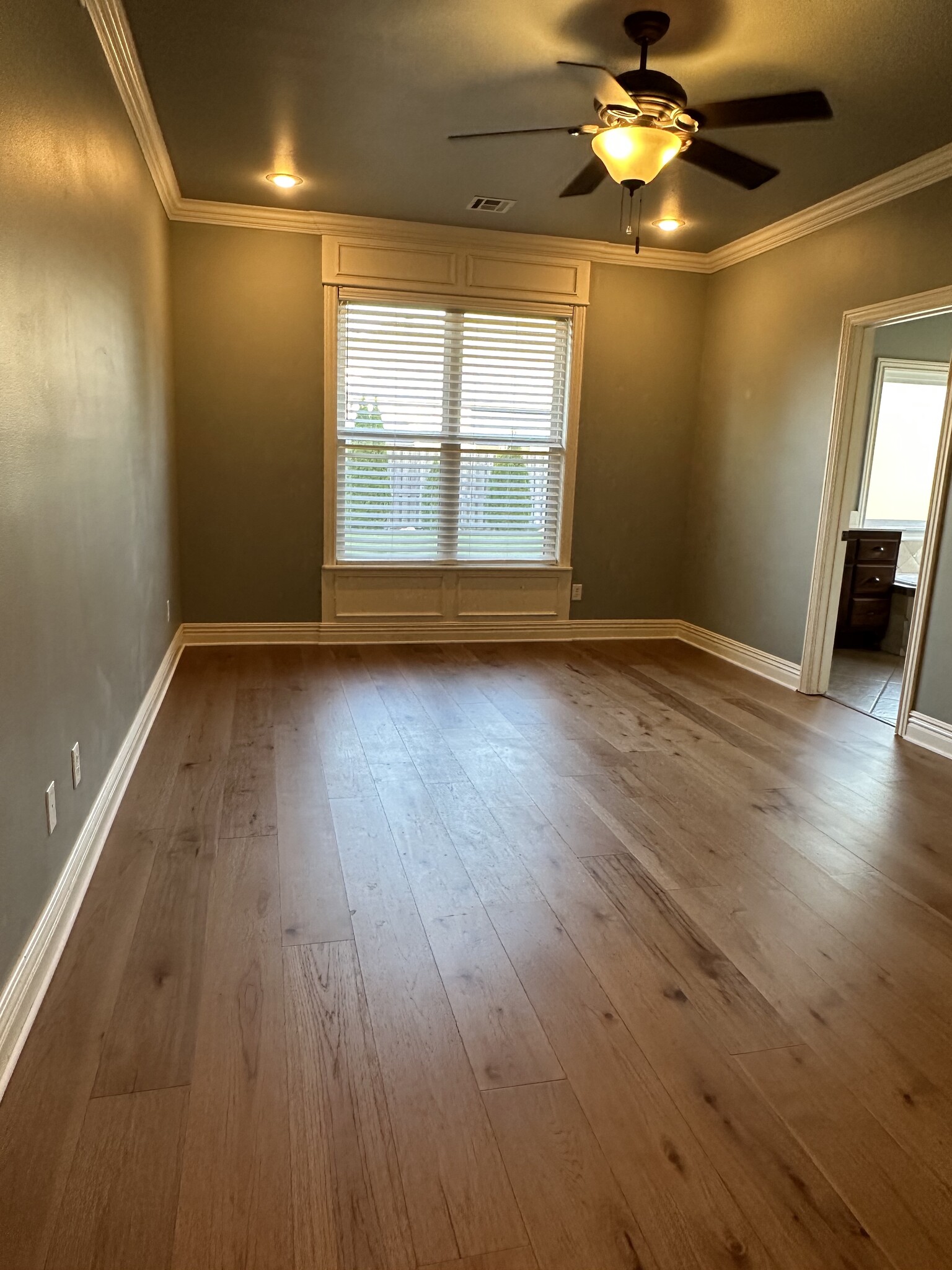 Master bedroom on the first floor - 6435 W Bridge Bay Dr