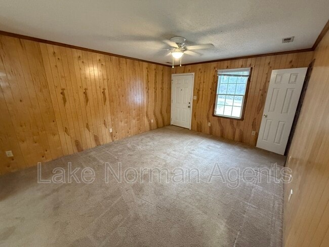 Building Photo - 4683 Grassy Creek Rd