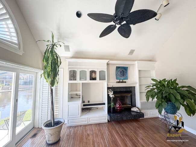 Building Photo - 4817 Breckenridge Ct