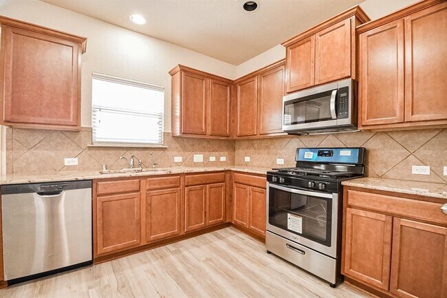 Building Photo - 6135 Norwood Meadows Ln