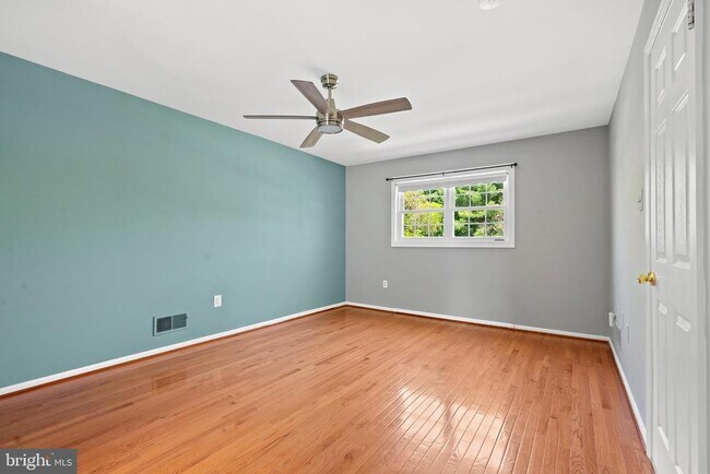 Building Photo - 13604 Wisteria Dr