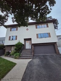 Building Photo - 730 5th St