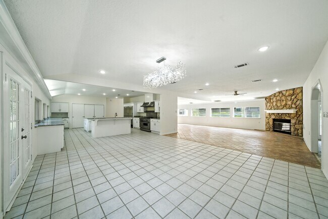 Building Photo - 1506 Shady Glen Dr