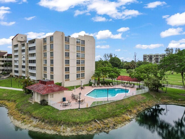 Building Photo - 7021 Environ Blvd