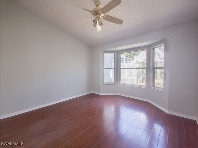 Building Photo - 607 Brookwood Pl