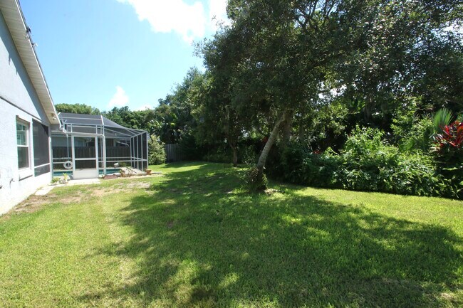 Building Photo - 5772 White Acres Ln