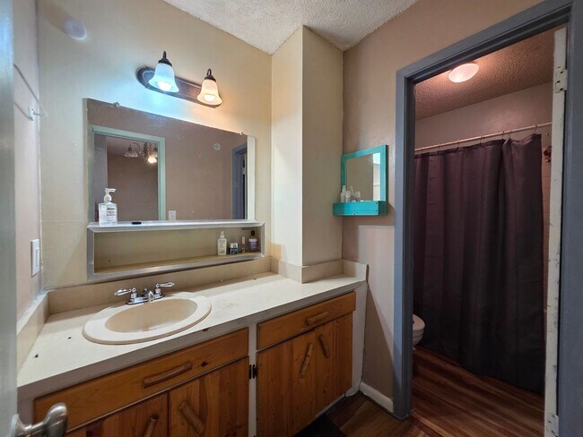 Building Photo - 2721 N M St