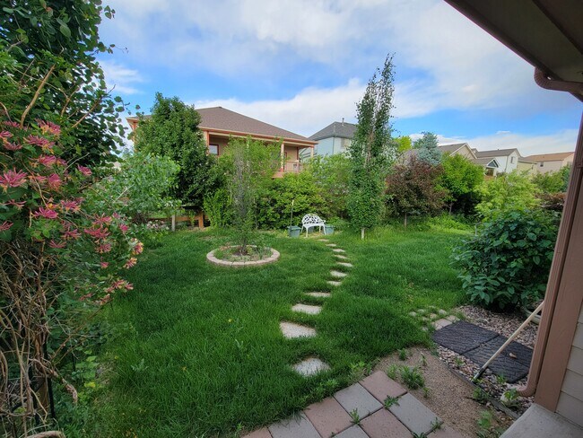 Building Photo - 1320 61st Ave