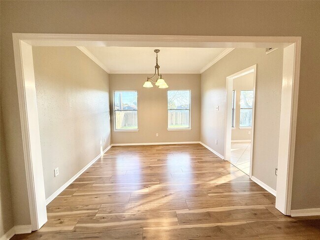Building Photo - 4719 Orkney Dr