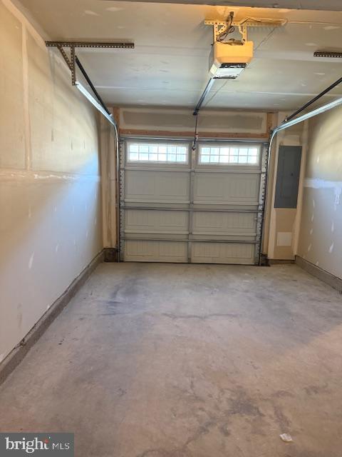 Building Photo - 104 Reign Wy