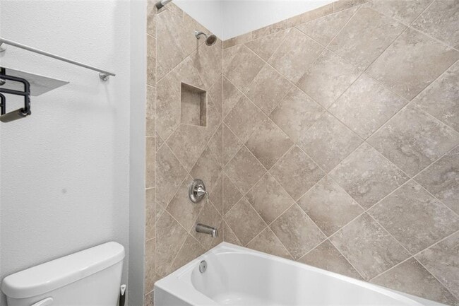Building Photo - 15020 Trinity Fall Way