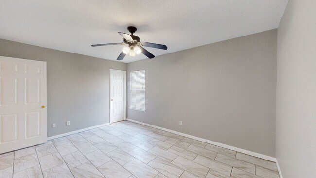 Building Photo - 3805 Littleleaf Ct