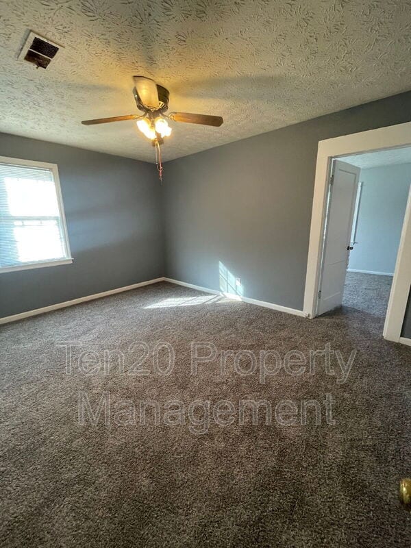 Building Photo - 411 20th Ave