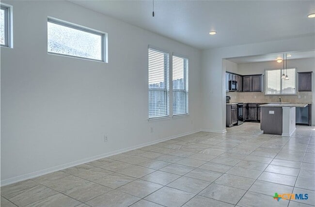 Building Photo - 1070 Spring Terrace Loop