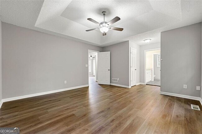 Building Photo - 1250 Mountain Springs Dr