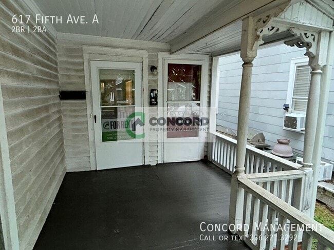 Building Photo - 617 Fifth Ave. A-
