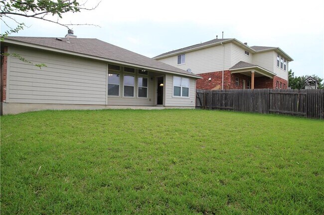 Building Photo - 11505 Oltons Bluff Cove