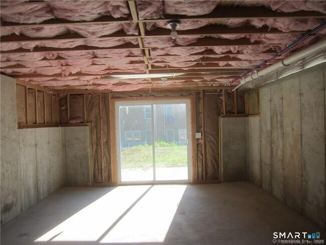 Building Photo - 574 Chopsey Hill Rd