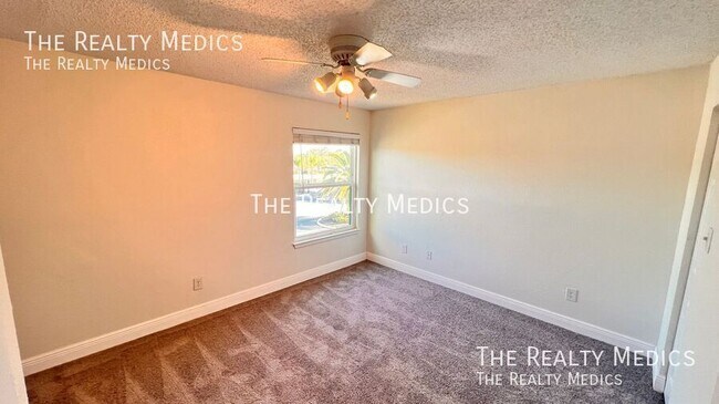 Building Photo - 3700 Idlebrook Cir