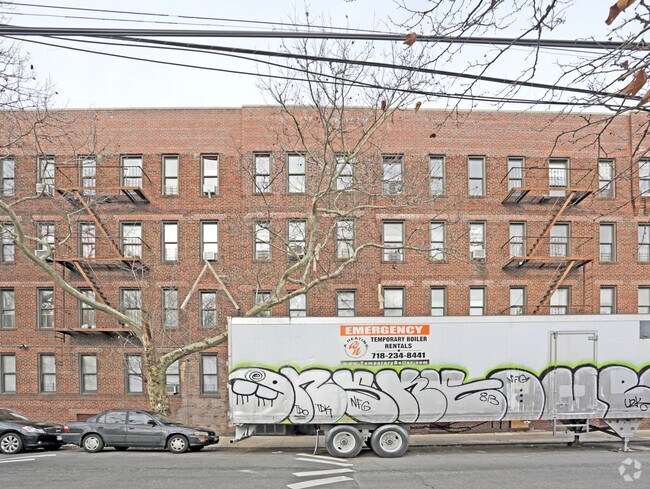 Building Photo - 90-19 88th Ave