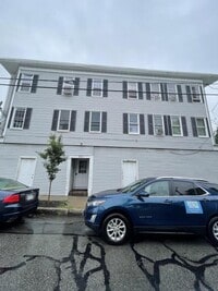 Building Photo - 321 Washington St