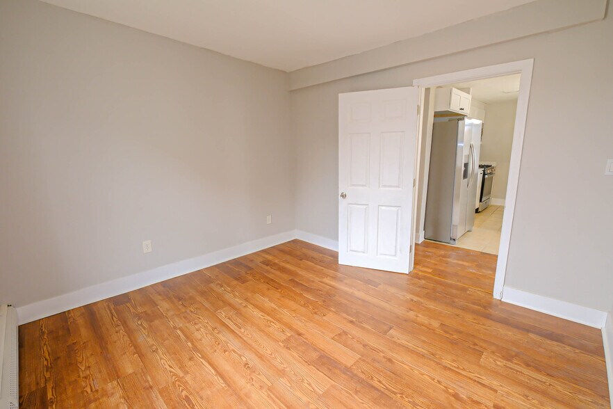 Building Photo - 26 Curtis Rd