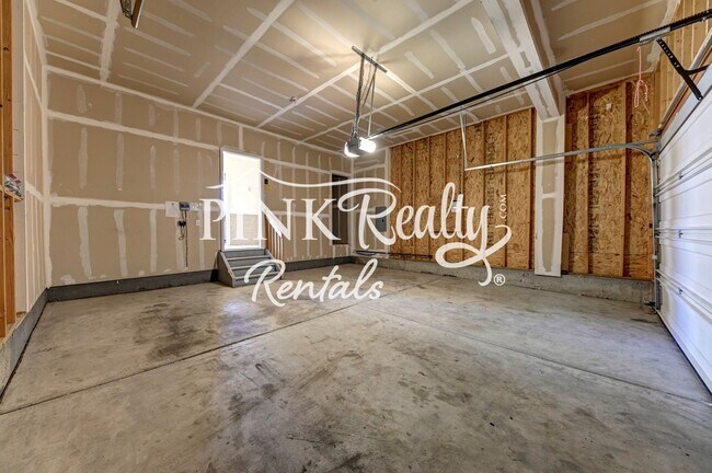 Building Photo - 7752 Blue Vail Way