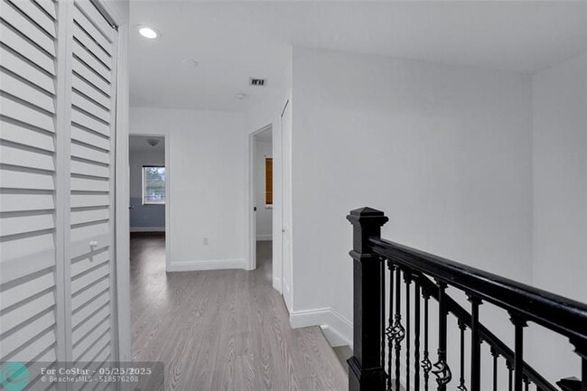 Building Photo - 12925 SW 28th Ct
