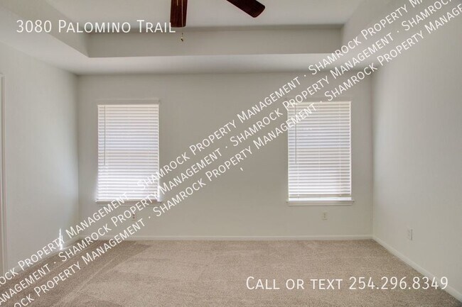 Building Photo - Surrey Ridge Duplex
