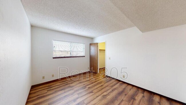 Building Photo - 4837 Oceanaire St