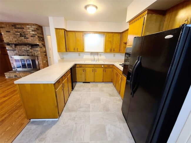 Building Photo - 7409 Brentcove Cir