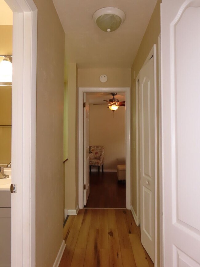 Building Photo - Space, Style & Location You’ll Love