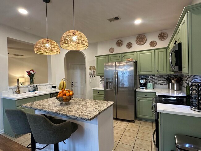 Building Photo - 204 Fulbourn Pl