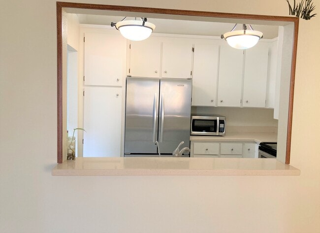 Building Photo - 1469 Alma Loop