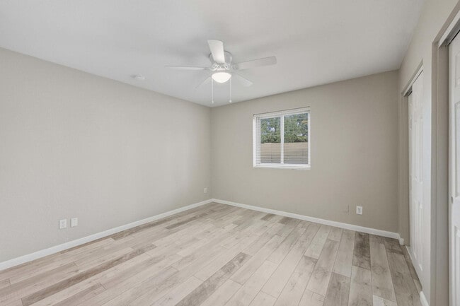 Building Photo - 17024 E Calle Del Sol