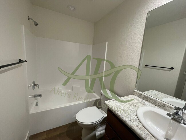 Building Photo - 968-970 S Coral Pl
