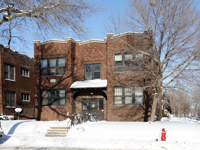 Primary Photo - 627-629 University Ave SE