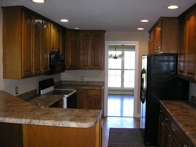 Building Photo - 148 Winding Creek Rd