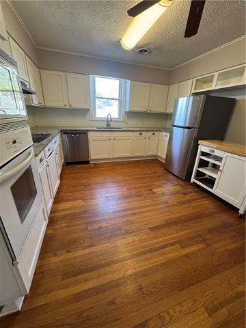 Building Photo - 408 Severn Ave