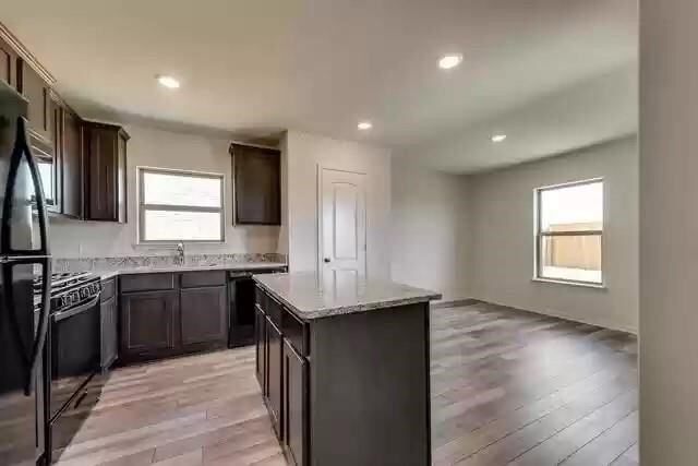 Building Photo - 3031 Chico Dr