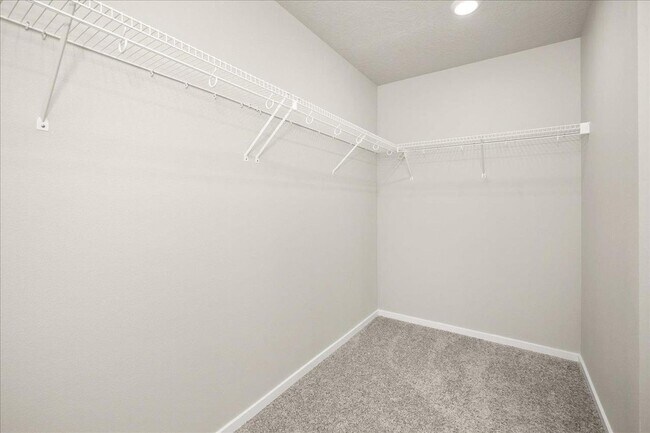 Building Photo - Beautiful Liberty Lake DR Horton Home!