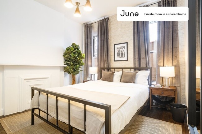 Building Photo - 644 Park Pl