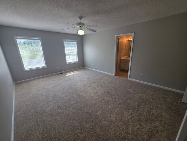 Building Photo - 147 S Spring View Dr