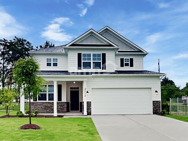 Building Photo - 2112 Williamshire Ln