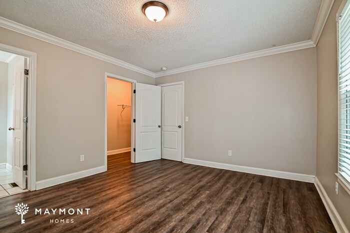 Building Photo - 313 Chapelwhite Rd