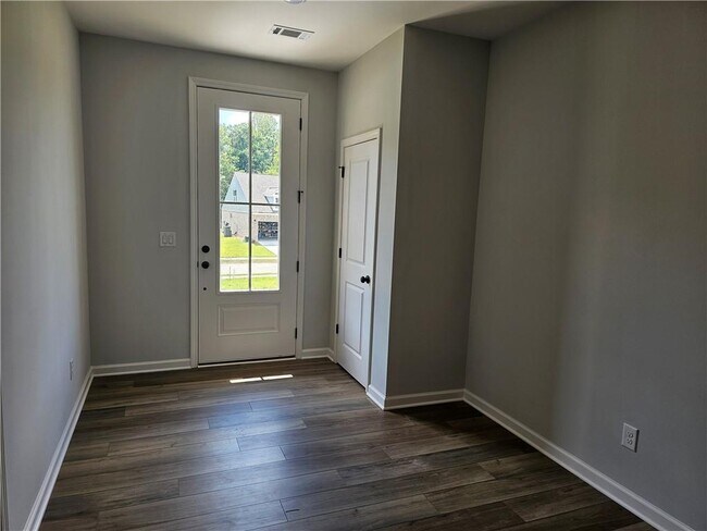 Building Photo - 3670 Willow Glade Trl