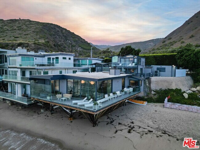 Building Photo - 26044 Pacific Coast Hwy