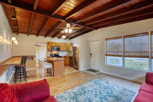 Building Photo - 114 Lynnhurst Dr