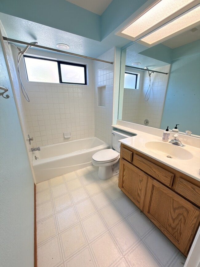 Building Photo - 9062 Stargaze Ave