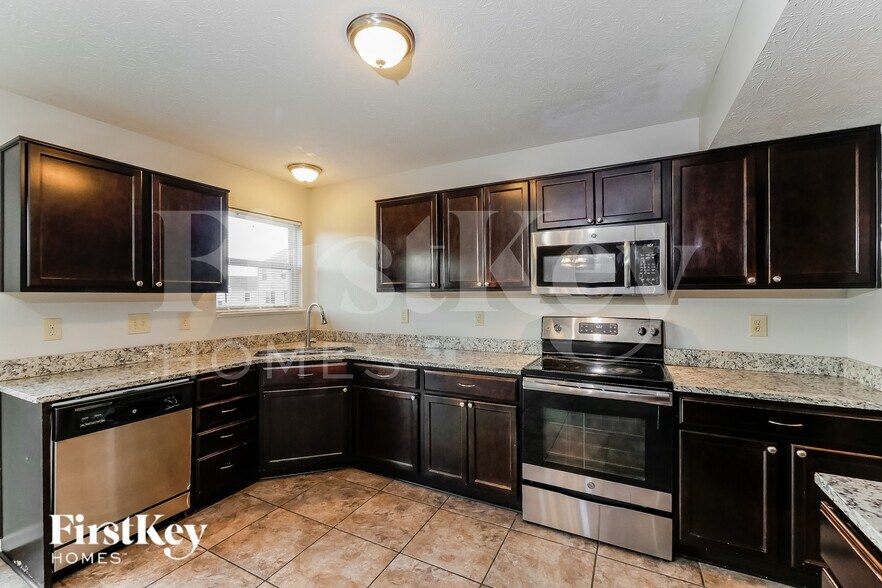 Building Photo - 4744 Altar Ct